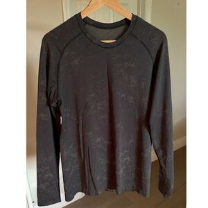 Lululemon Athletica Charcoal Long Sleeve Shirt